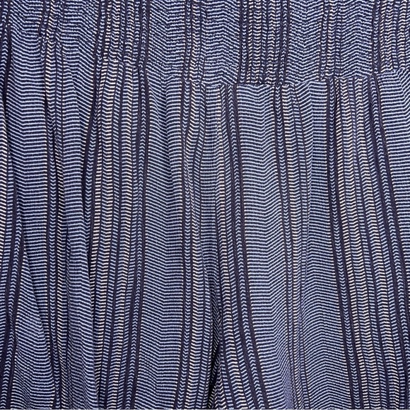 Medium Three Dots Brand Pull On Casual Shorts Comfort Waist Slate Gray Blue - Picture 9 of 11